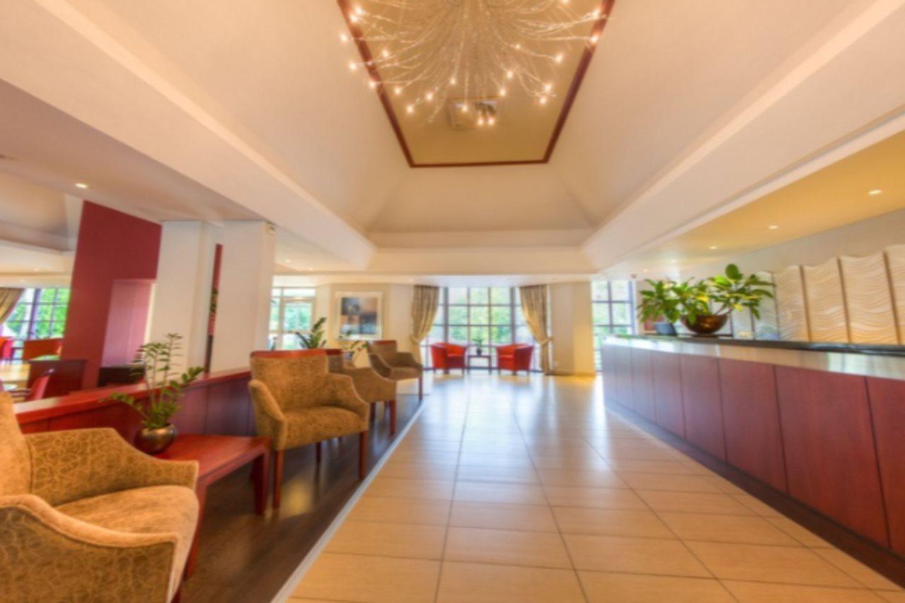City Lodge Hotel Sandton, Morningside Йоханнесбург Экстерьер фото
