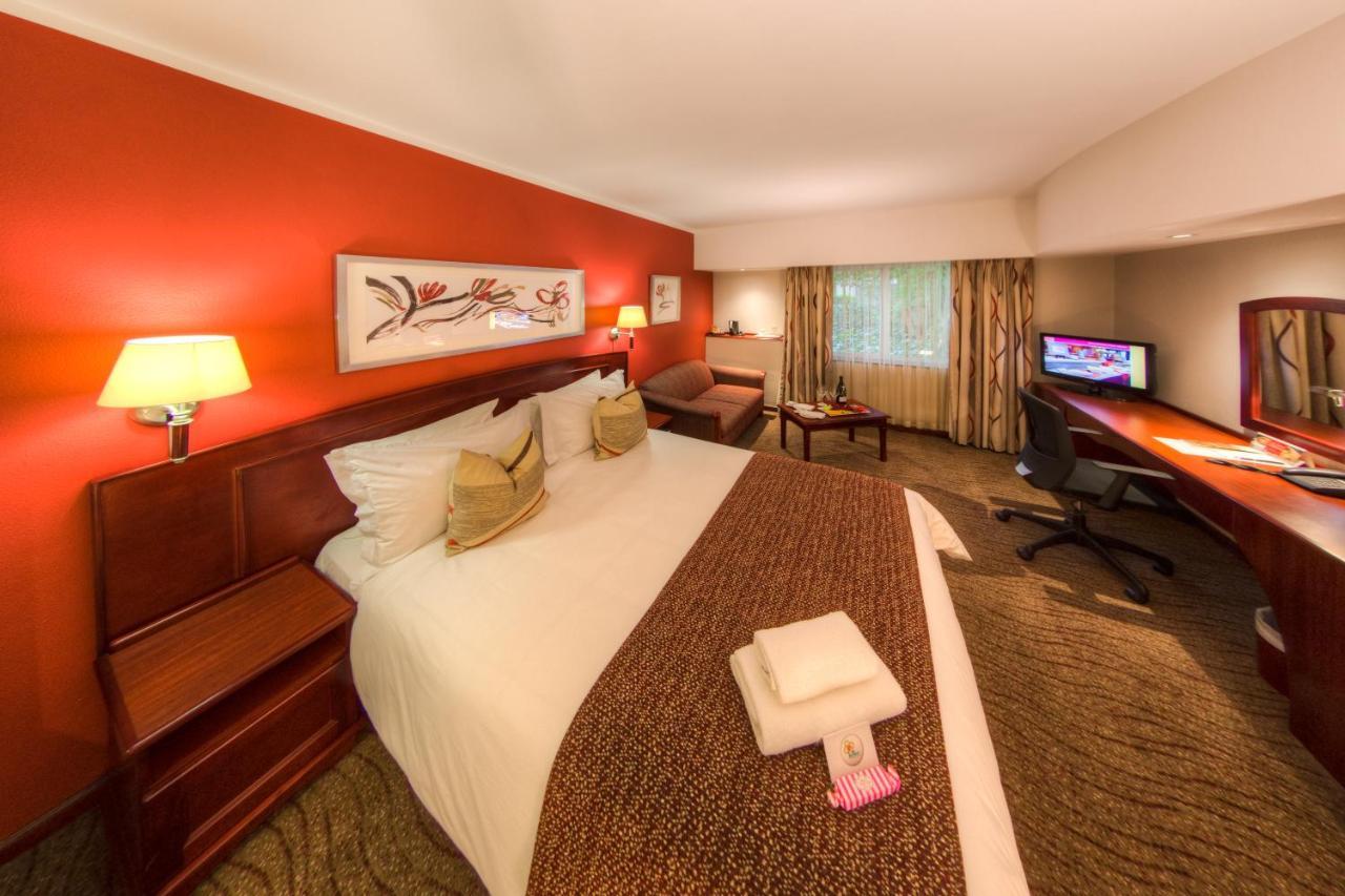 City Lodge Hotel Sandton, Morningside Йоханнесбург Экстерьер фото