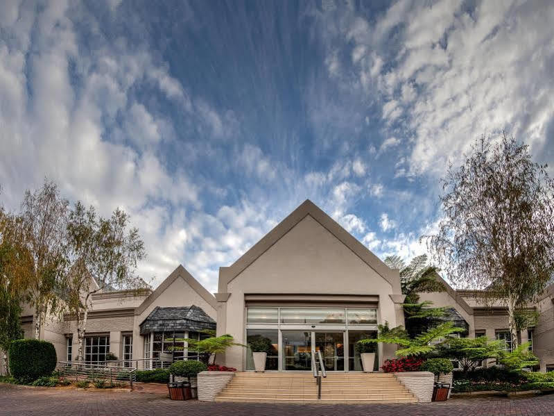 City Lodge Hotel Sandton, Morningside Йоханнесбург Экстерьер фото