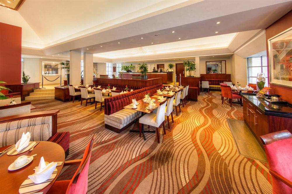 City Lodge Hotel Sandton, Morningside Йоханнесбург Экстерьер фото