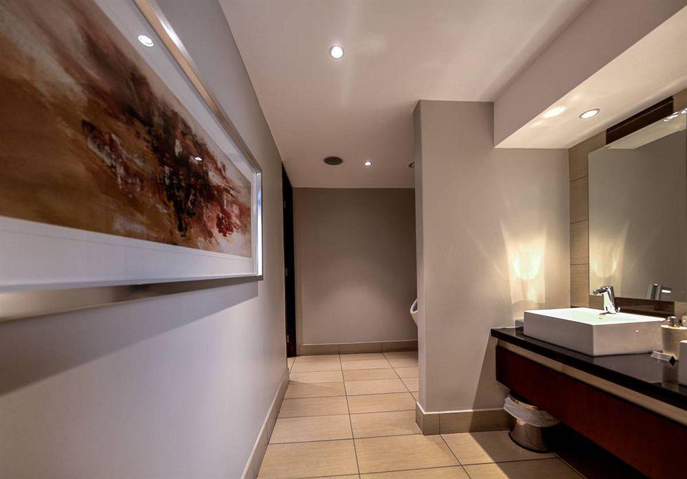 City Lodge Hotel Sandton, Morningside Йоханнесбург Экстерьер фото